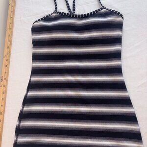 Women's Lululemon Athletica Padded Racer Back Tank Top size 6